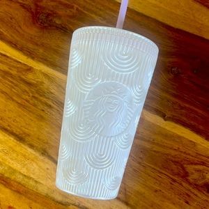 Brand new Starbucks 16 oz cold cup white pearl